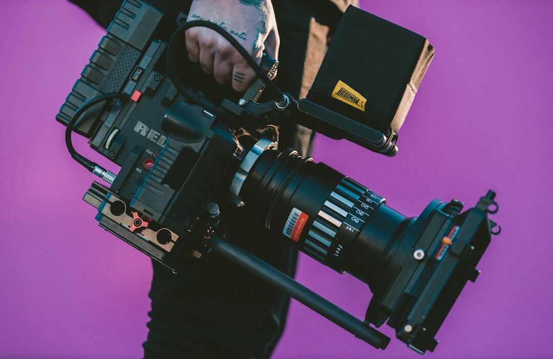 Professional broadcast camera connected for cloud streaming